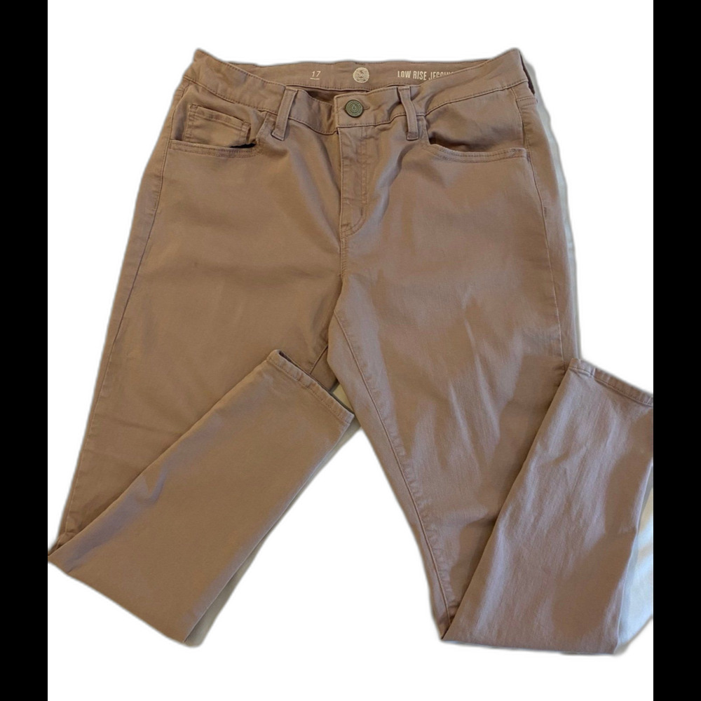 SO Low Rise Jeggings Jean Pants Pale‎ Pink Junior Size 17 Casual Cropped Pants